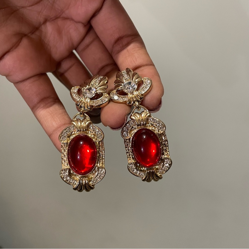 Gold-Tone Red Cabochon Drop Earrings - Elegant Women's Jewelry